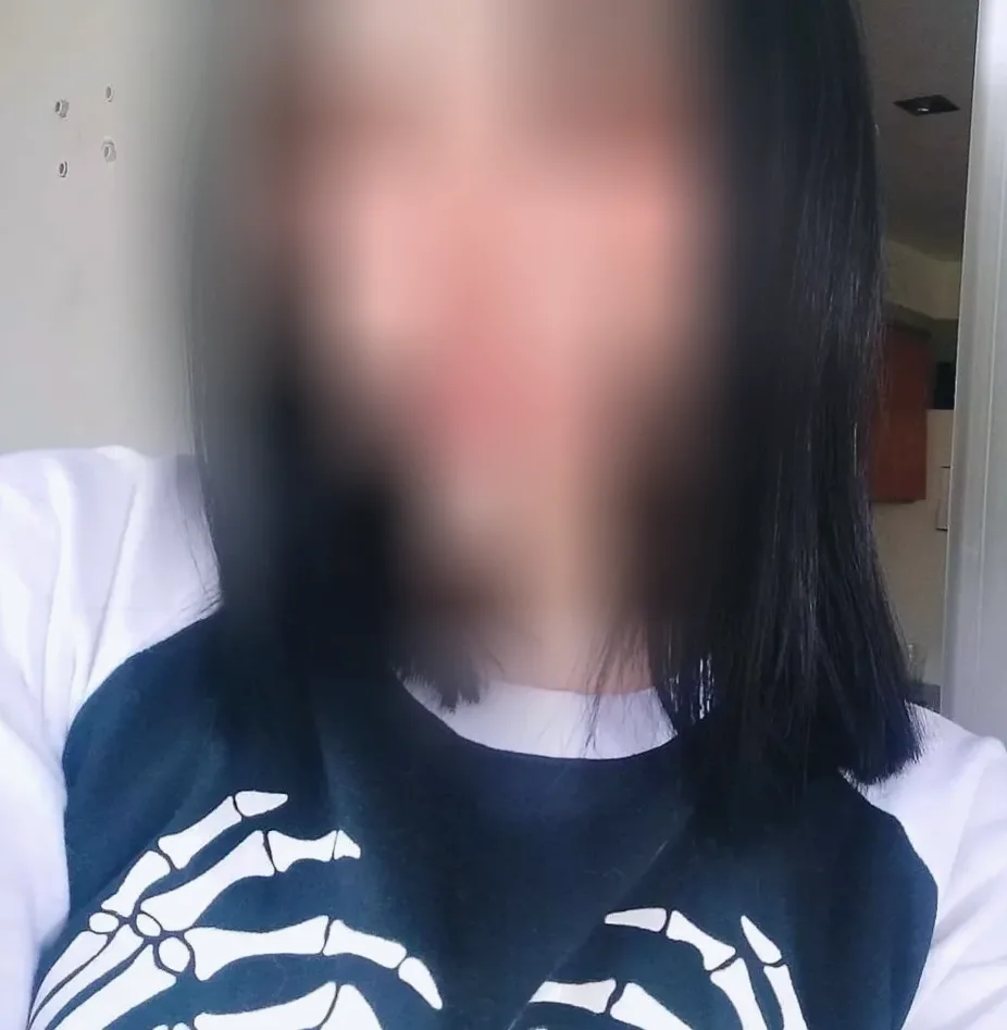 Ambra, 20 anni