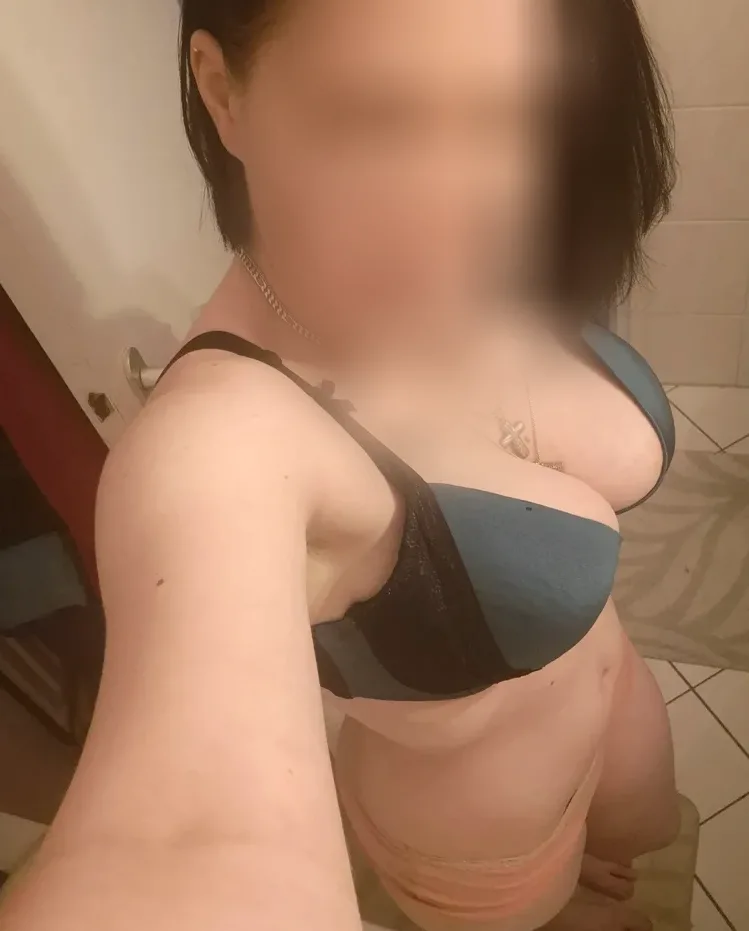 Gabriela, 28 anni
